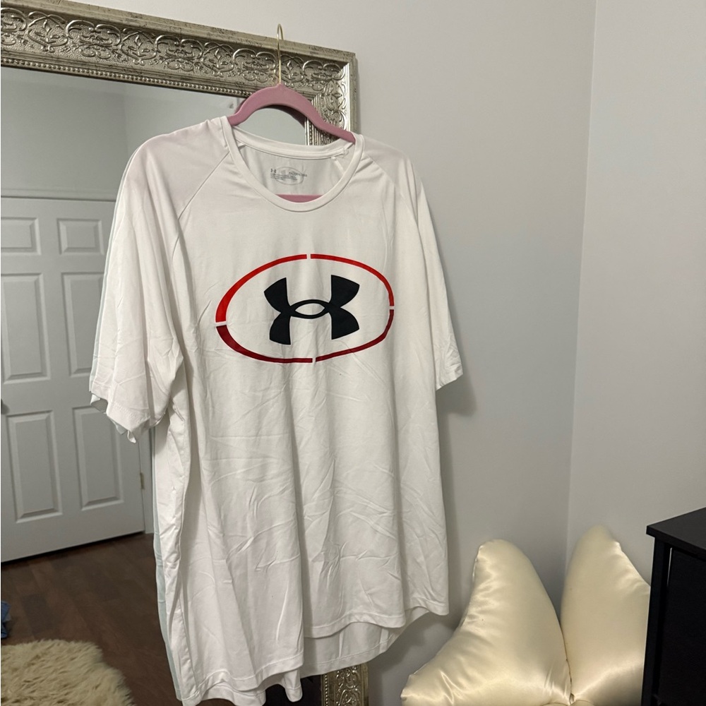 Under Armour White and Red Men's Tee